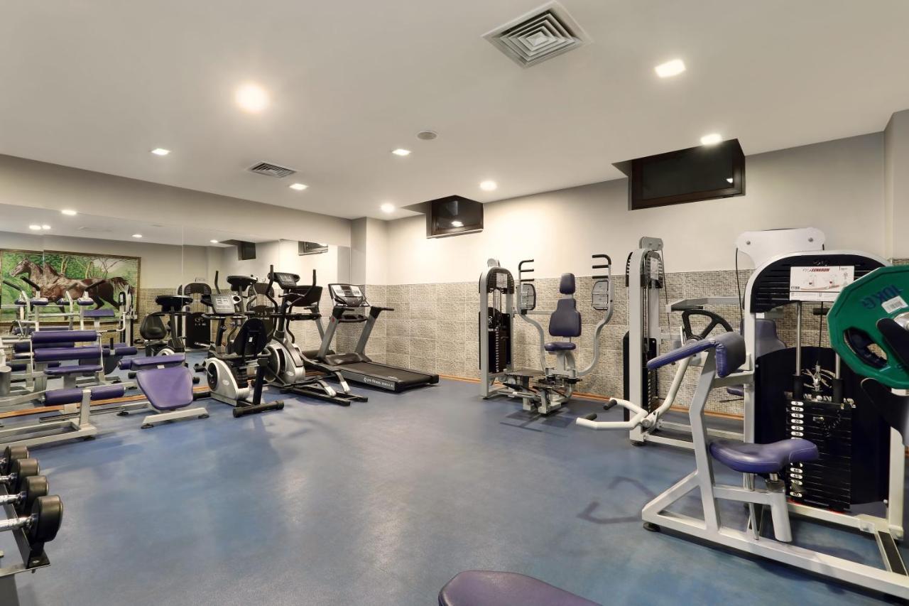 קוג'לי New Balturk Hotel Izmit מראה חיצוני תמונה