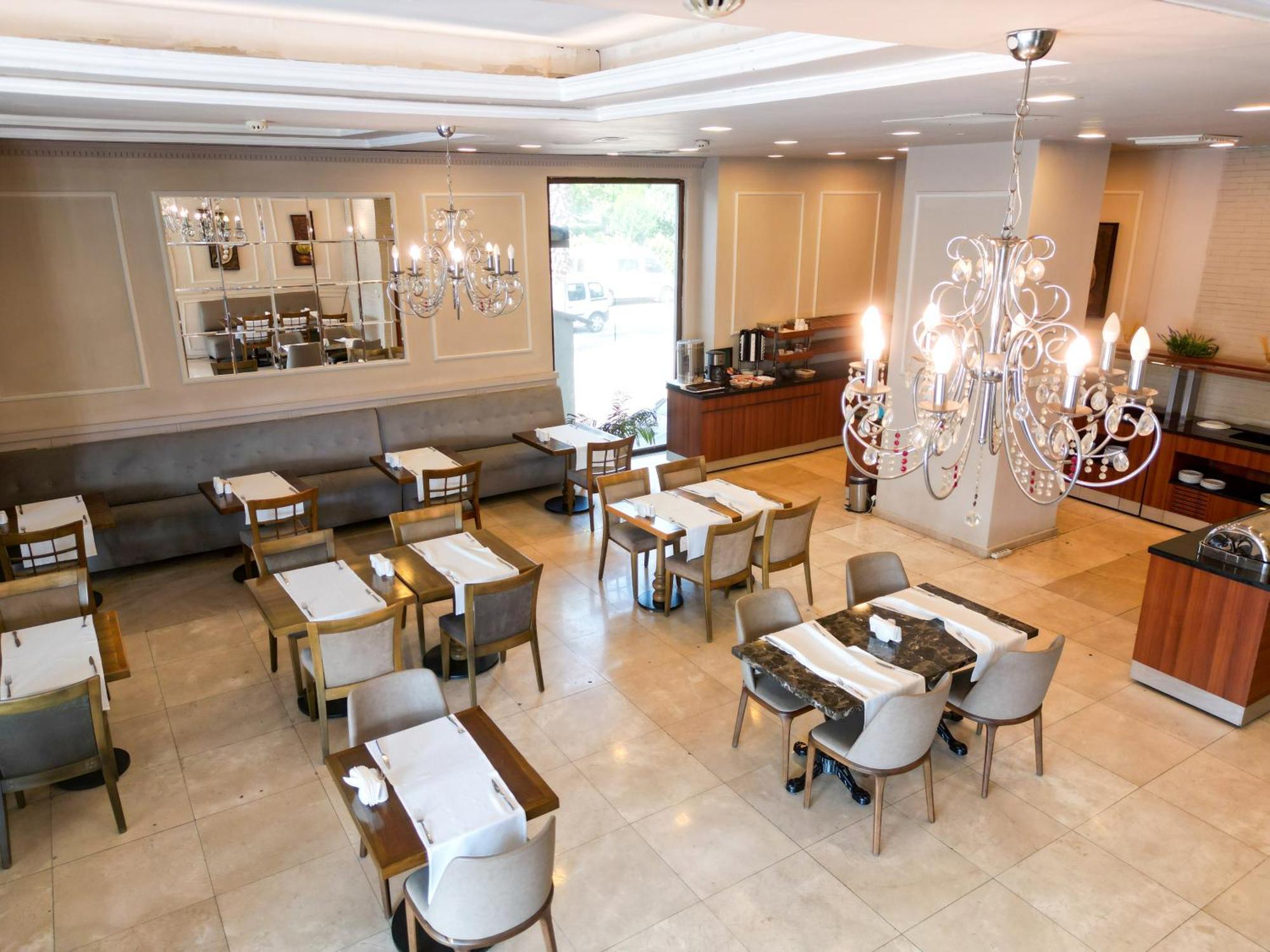 קוג'לי New Balturk Hotel Izmit מראה חיצוני תמונה